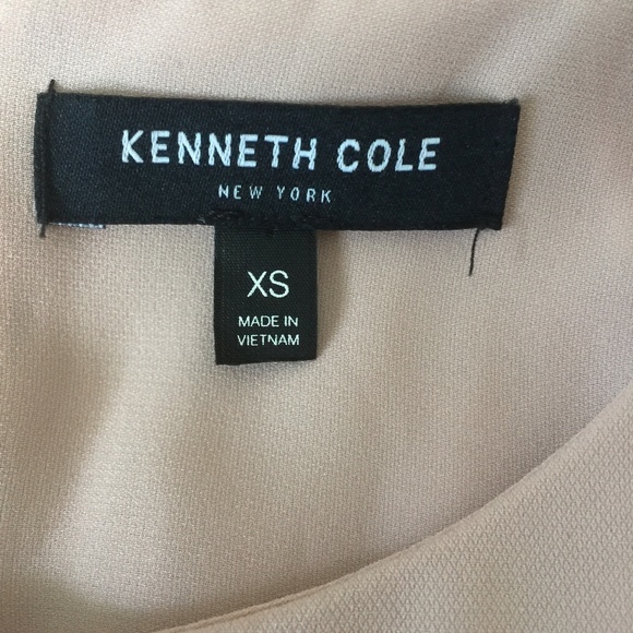 Kenneth Cole Blush Top With Gold Neck - Picture 7 of 7